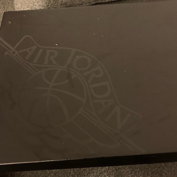 Jordan Sneakers in Light Blue - Picture 2 of 8